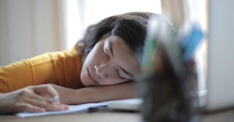 Time to wake up! Lack of sleep is crippling your children