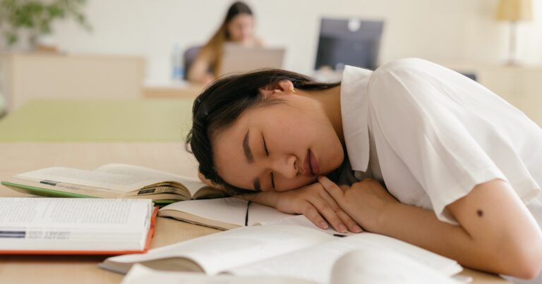 New Jersey Lawmakers Tackle Student Mental Health Crisis by Enacting Later School Start Times